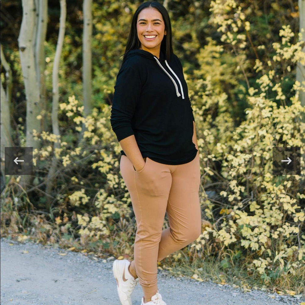 Zyia joggers New without tags.  Never worn.